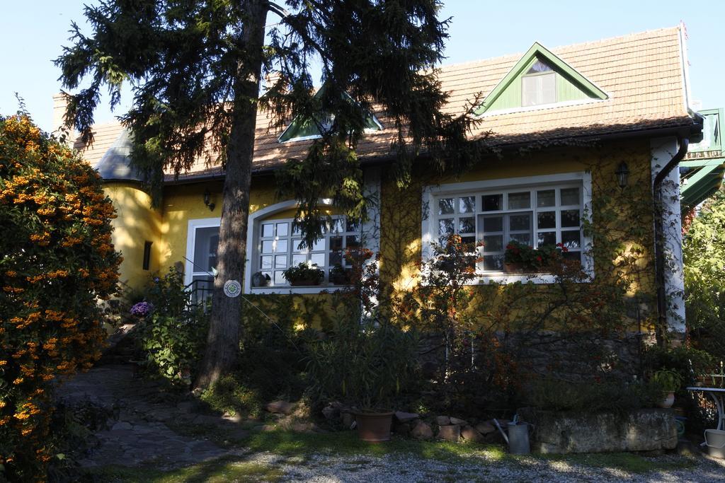 Villa-Magdi Vendeghaz Revfulop Ngoại thất bức ảnh