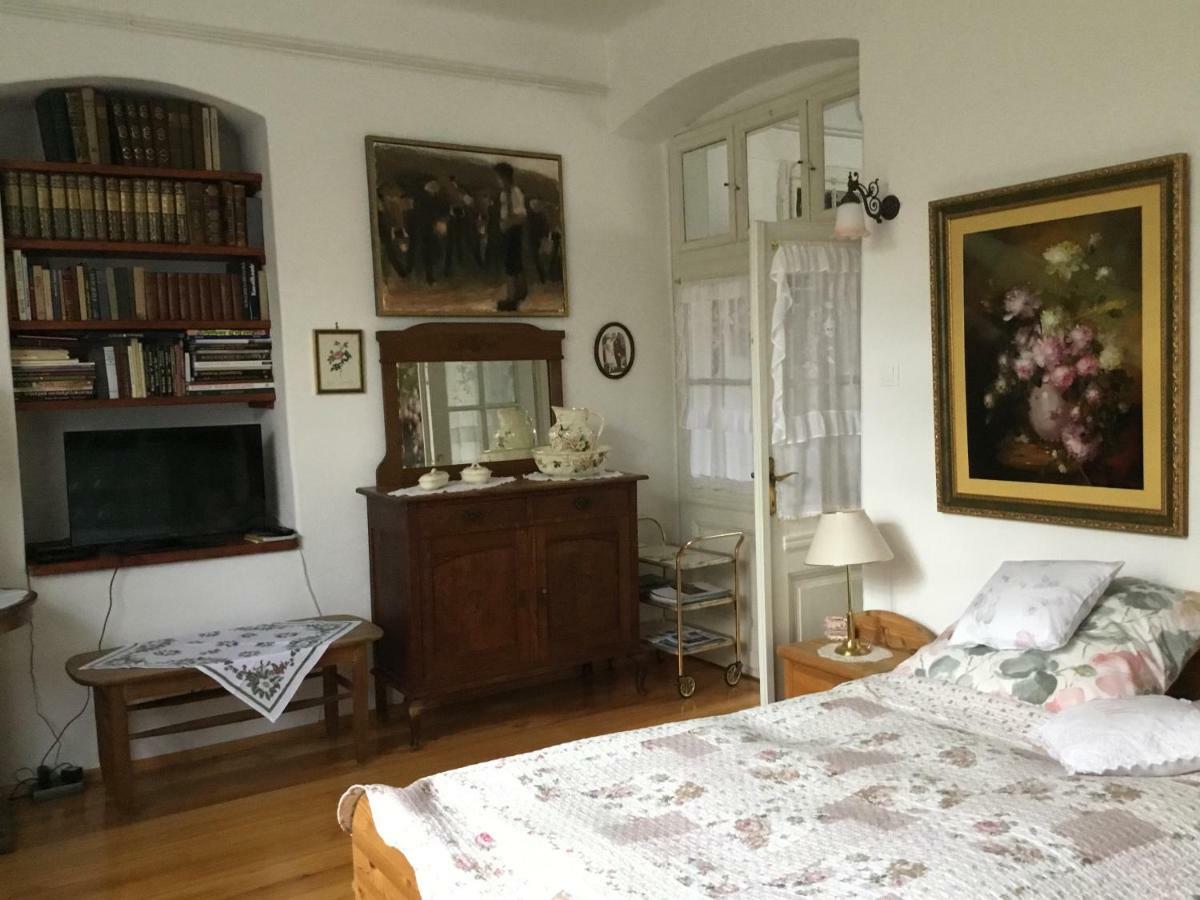 Villa-Magdi Vendeghaz Revfulop Ngoại thất bức ảnh